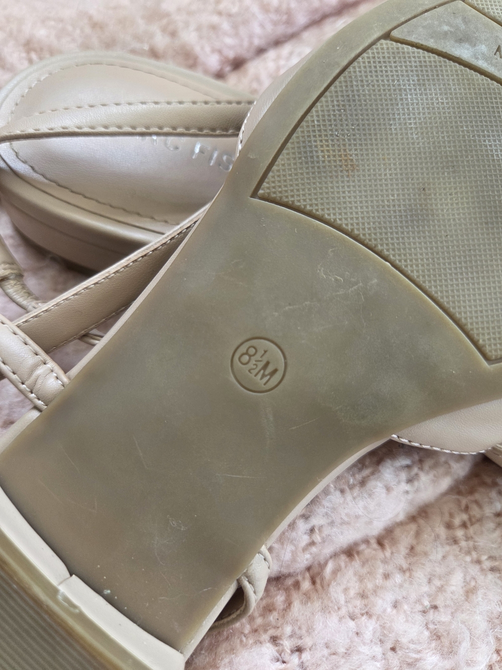 Marc Fisher Beige & Black Cap Toe Slingback Flats - Picture 5 of 6